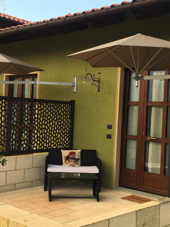 Agriturismo Da Mamma Альба Екстер'єр фото